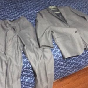 Boys size 18 regular gray Ralph Lauren suit